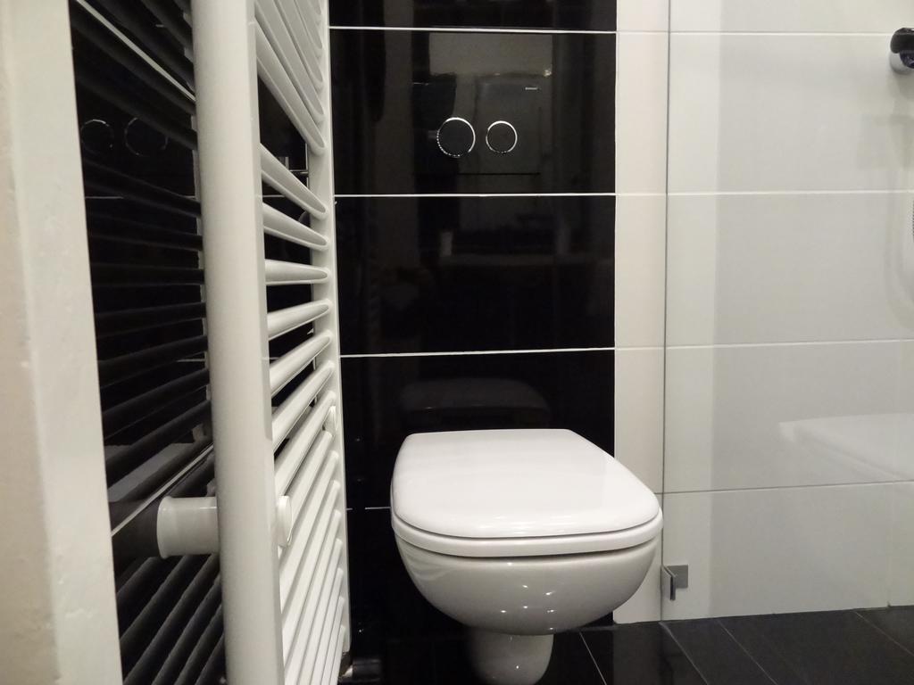 Erzsebet Boulevard Apartment Budapeste Quarto foto